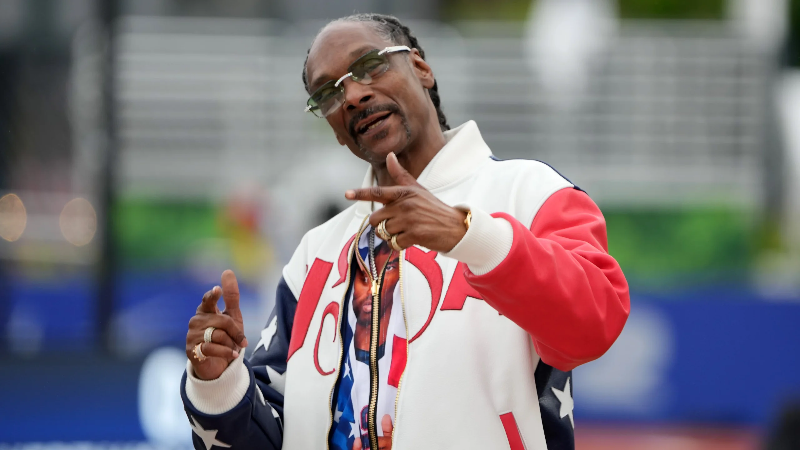 Olympics pin featuring Snoop Dogg is a hot item in Paris