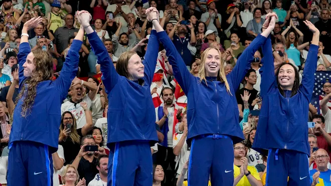 U.S. women cap off Paris Olympic swimming with world-record gold in medley relay