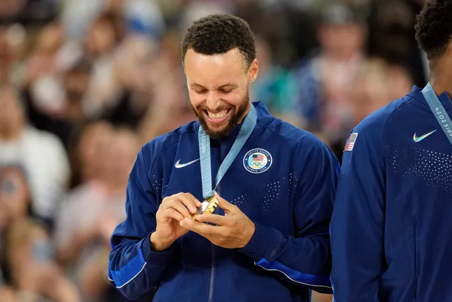 Winners and losers from Olympic men’s basketball: Steph Curry, LeBron James lead gold rush